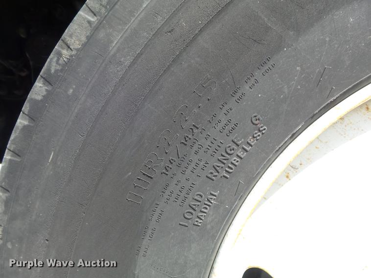 image for item DC7345 2007 Sterling Acterra truck cab and chassis