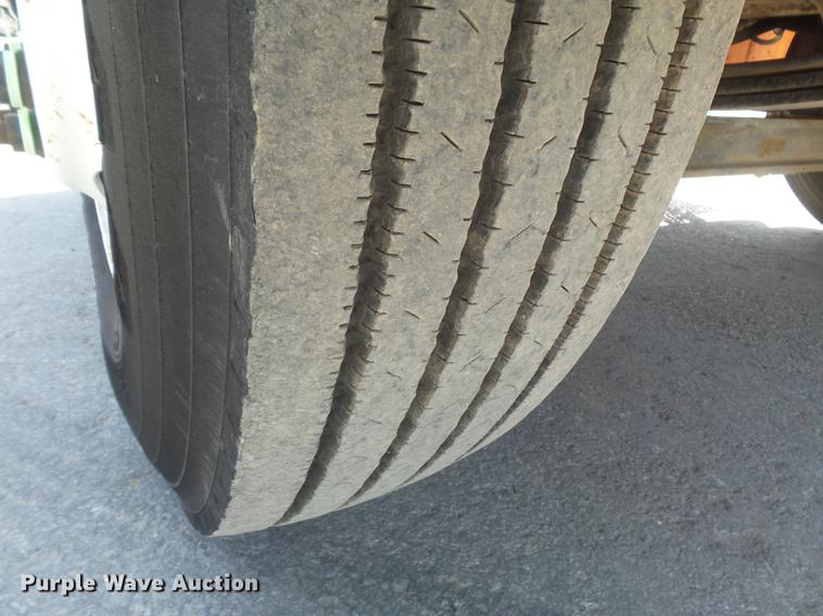 image for item DC7345 2007 Sterling Acterra truck cab and chassis