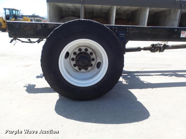 image for item DC7345 2007 Sterling Acterra truck cab and chassis