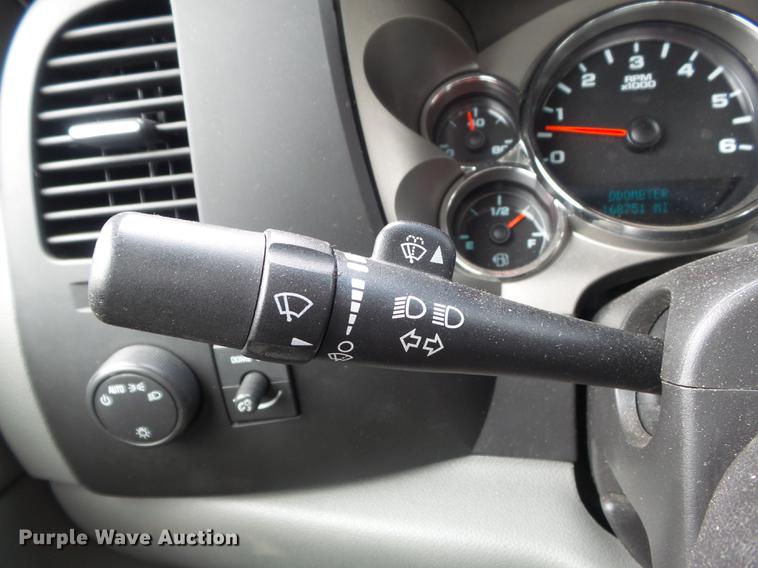 image for item DC7347 2010 Chevrolet Silverado 2500HD Ext. Cab pickup truck