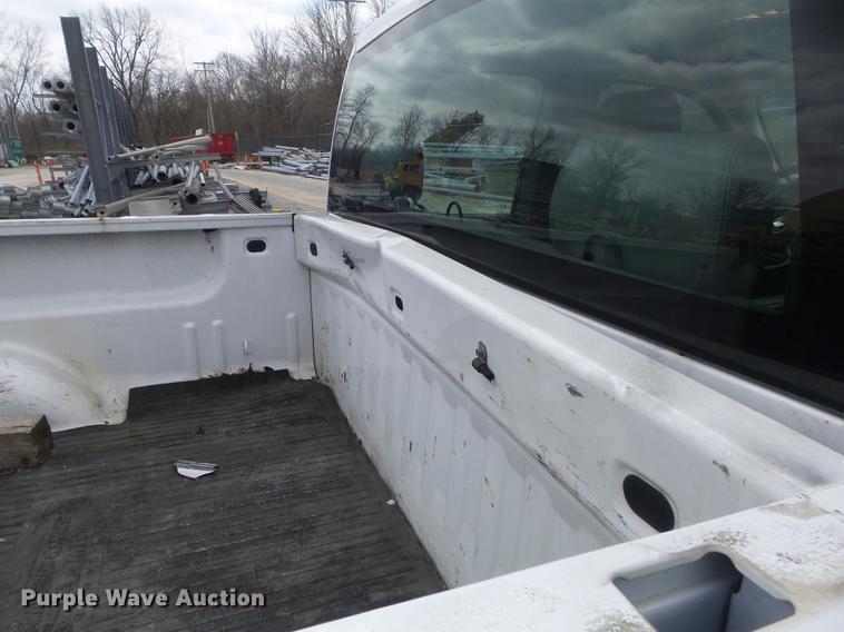 image for item DC7347 2010 Chevrolet Silverado 2500HD Ext. Cab pickup truck