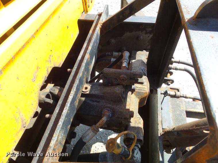 image for item DC7350 2001 International 4900 dump truck