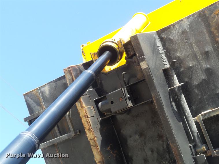 image for item DC7351 2002 International F2554 dump truck