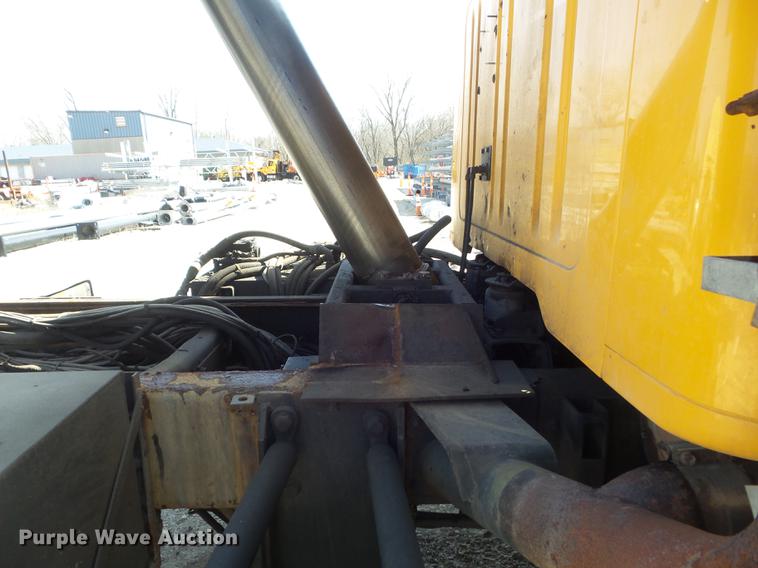 image for item DC7351 2002 International F2554 dump truck