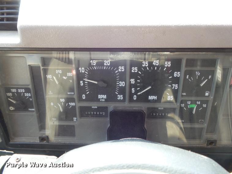 image for item DC7351 2002 International F2554 dump truck