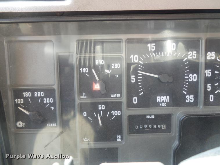 image for item DC7351 2002 International F2554 dump truck