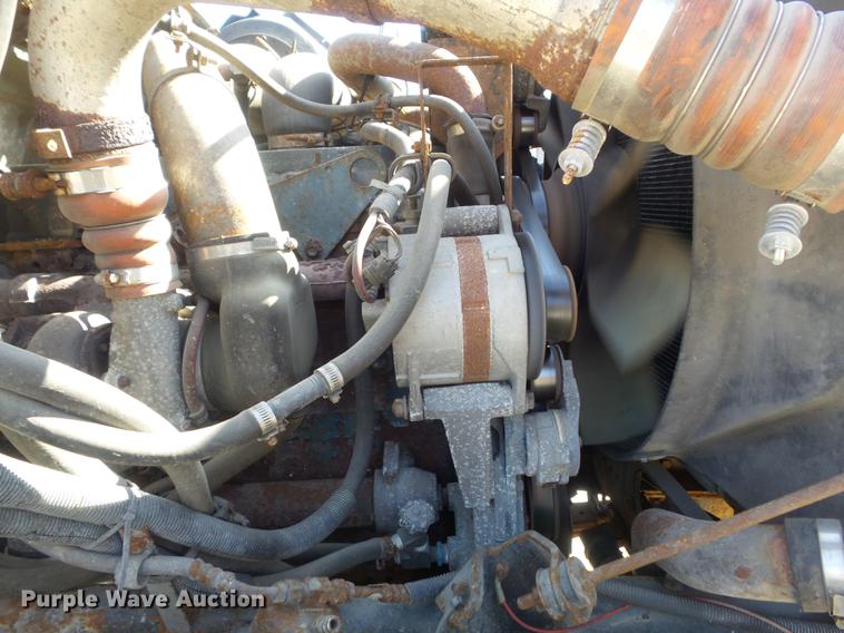 image for item DC7351 2002 International F2554 dump truck