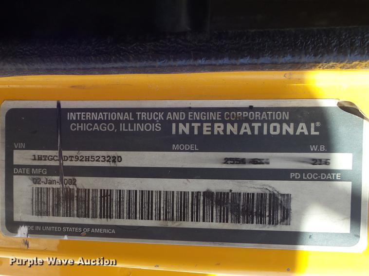 image for item DC7351 2002 International F2554 dump truck