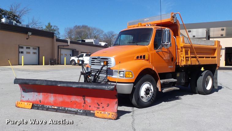 image for item DC7352 2006 Sterling Acterra dump truck