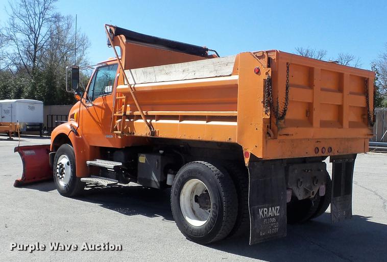 image for item DC7352 2006 Sterling Acterra dump truck