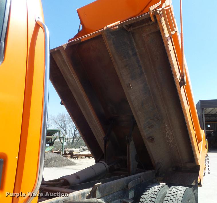 image for item DC7352 2006 Sterling Acterra dump truck