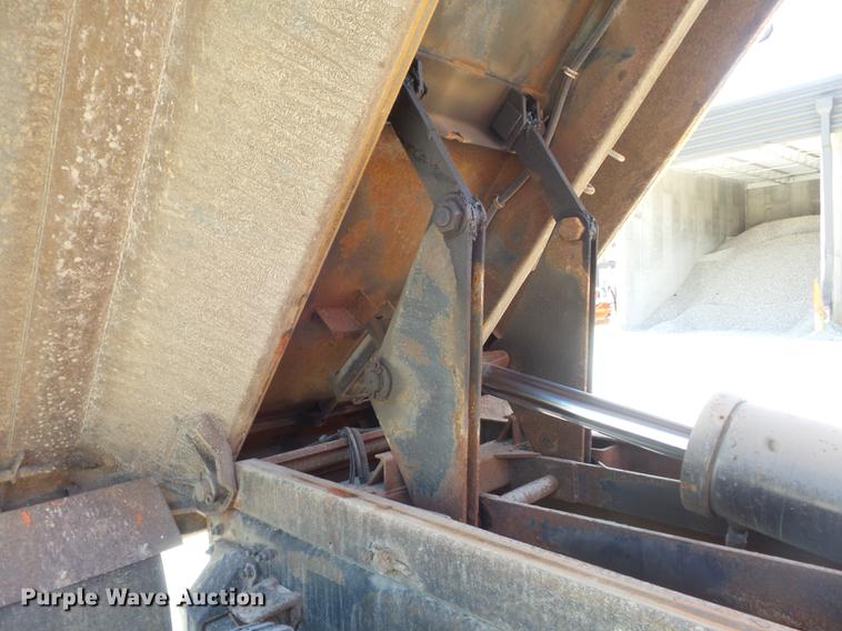 image for item DC7352 2006 Sterling Acterra dump truck