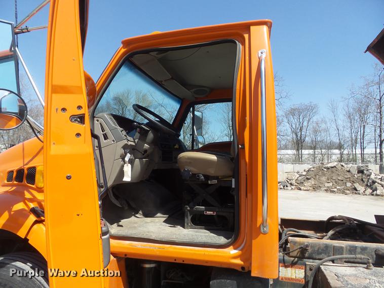 image for item DC7352 2006 Sterling Acterra dump truck