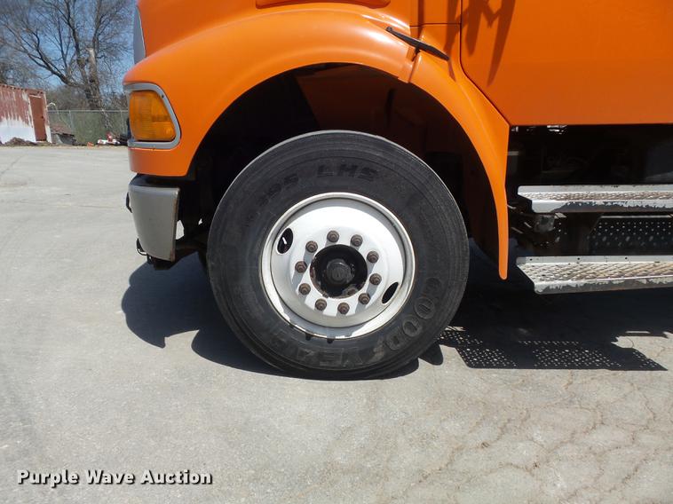 image for item DC7352 2006 Sterling Acterra dump truck