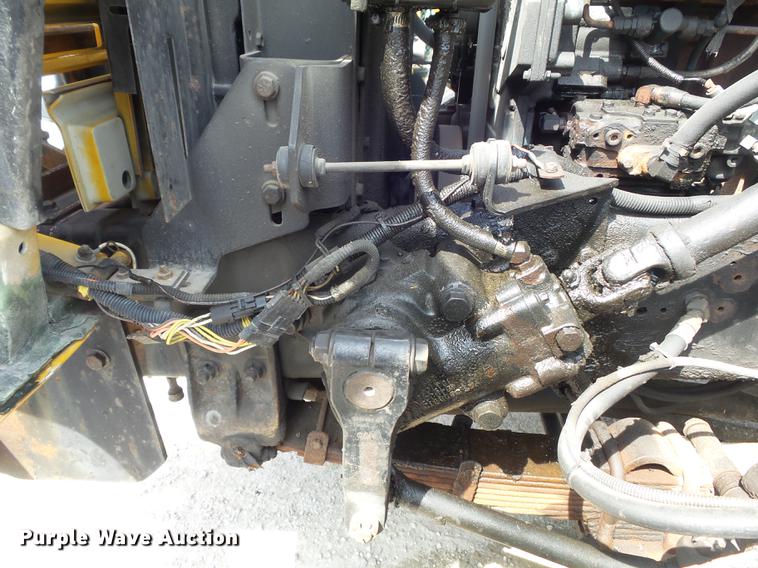 image for item DC7354 2000 International 4900 dump truck