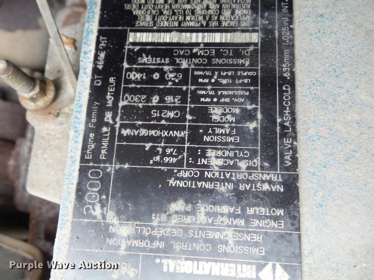 image for item DC7355 2000 International 4900 dump truck