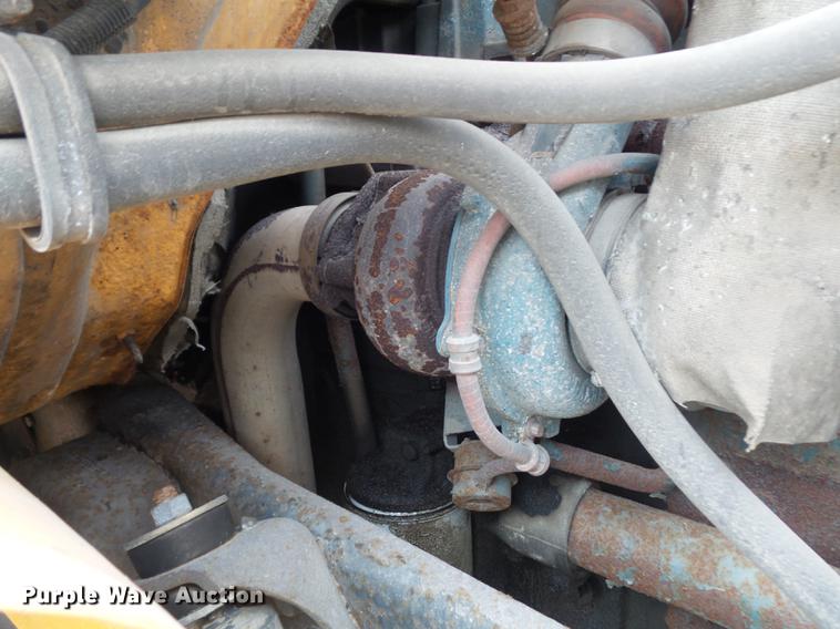 image for item DC7355 2000 International 4900 dump truck