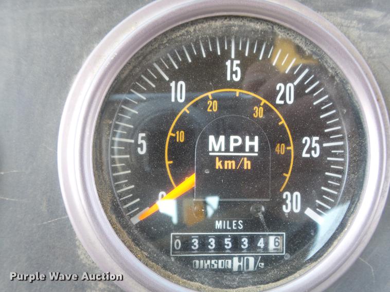 image for item DC7356 2005 Elgin Pelican P Series sweeper