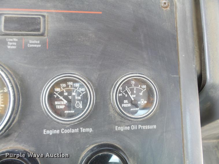 image for item DC7356 2005 Elgin Pelican P Series sweeper