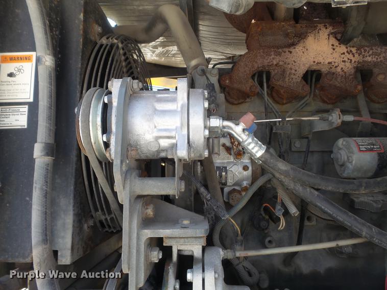 image for item DC7356 2005 Elgin Pelican P Series sweeper