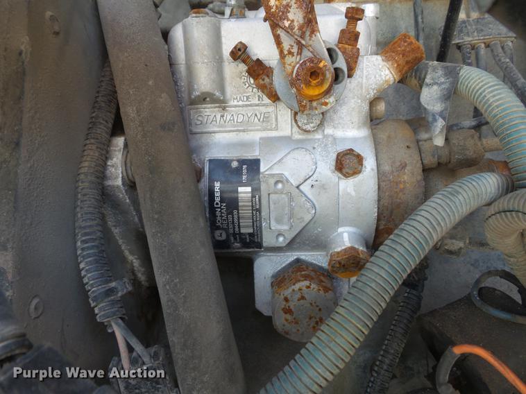 image for item DC7356 2005 Elgin Pelican P Series sweeper