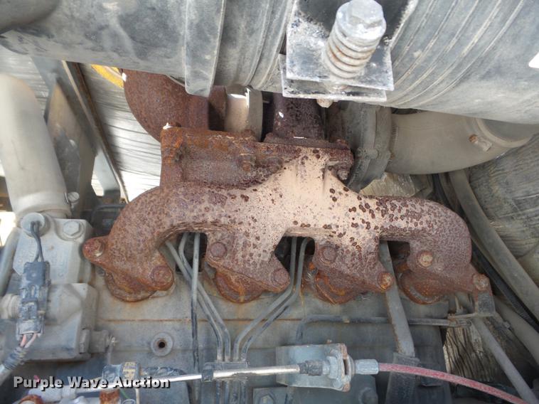 image for item DC7356 2005 Elgin Pelican P Series sweeper