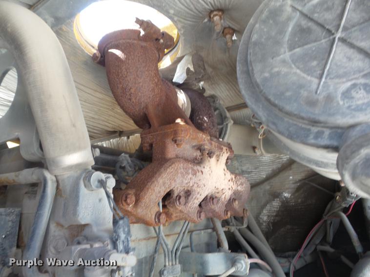 image for item DC7356 2005 Elgin Pelican P Series sweeper