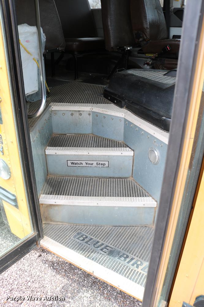 image for item DC7651 2002 Blue Bird school bus