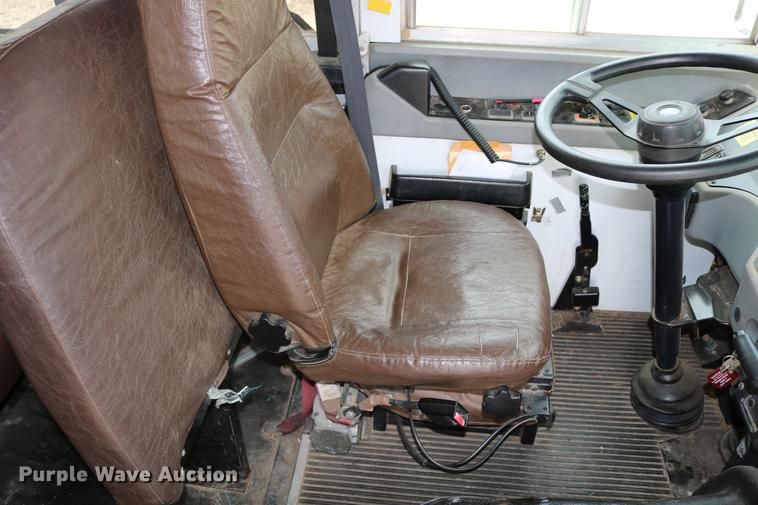 image for item DC7651 2002 Blue Bird school bus