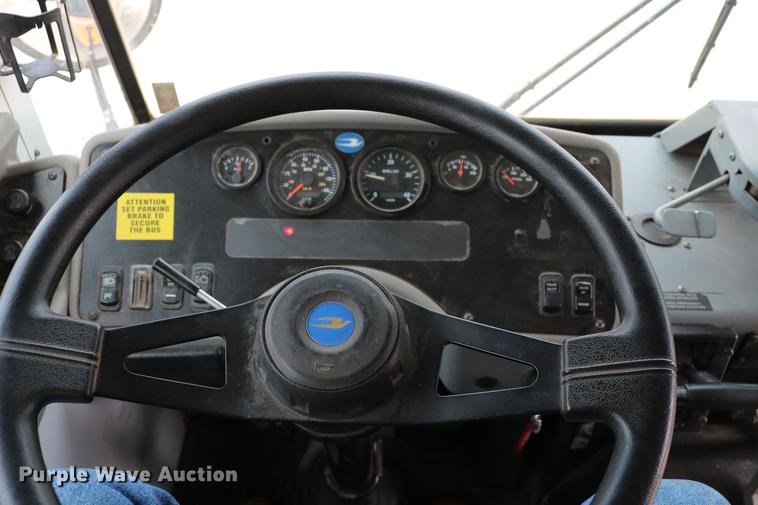 image for item DC7651 2002 Blue Bird school bus