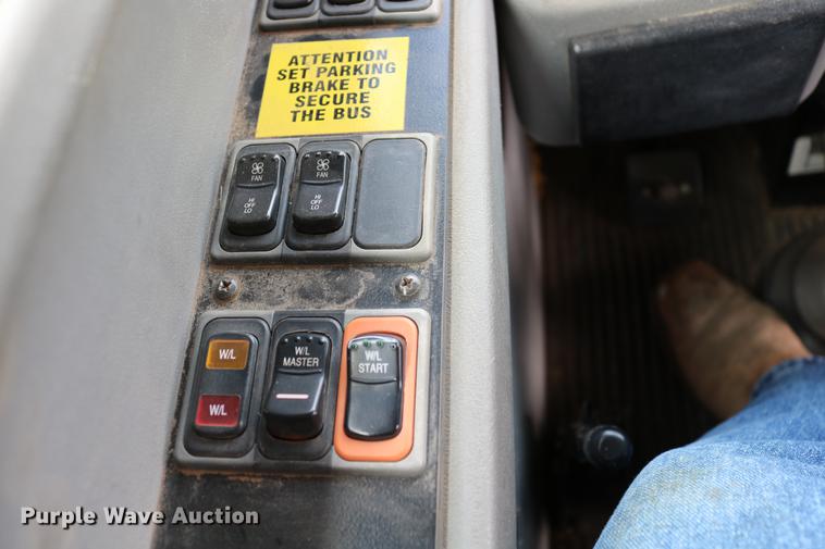 image for item DC7651 2002 Blue Bird school bus