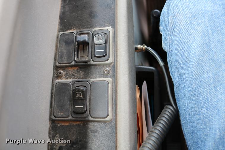 image for item DC7651 2002 Blue Bird school bus