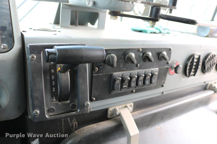 image for item DC7651 2002 Blue Bird school bus