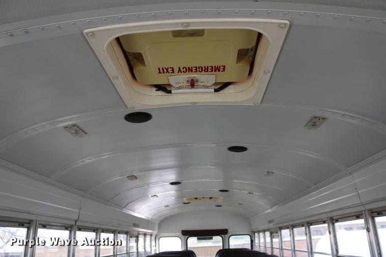 image for item DC7651 2002 Blue Bird school bus