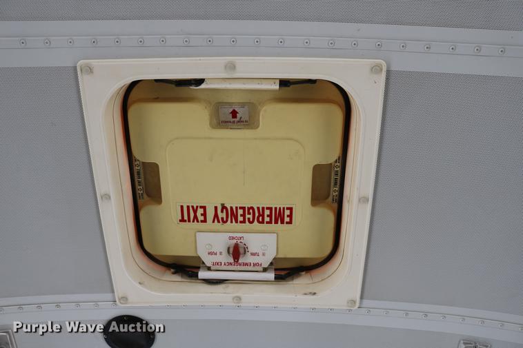 image for item DC7651 2002 Blue Bird school bus