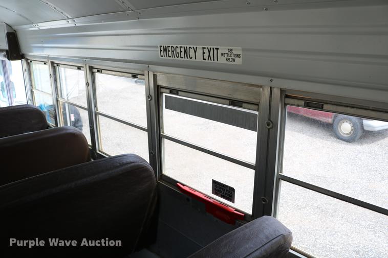 image for item DC7651 2002 Blue Bird school bus
