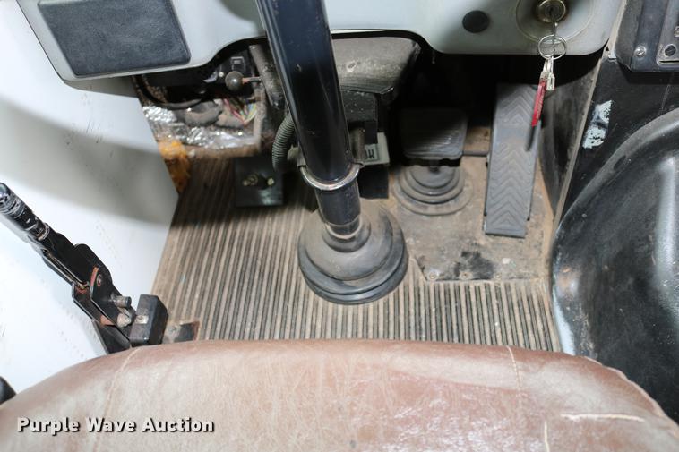 image for item DC7651 2002 Blue Bird school bus