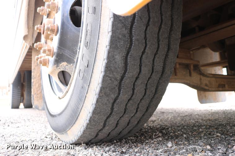 image for item DC7651 2002 Blue Bird school bus