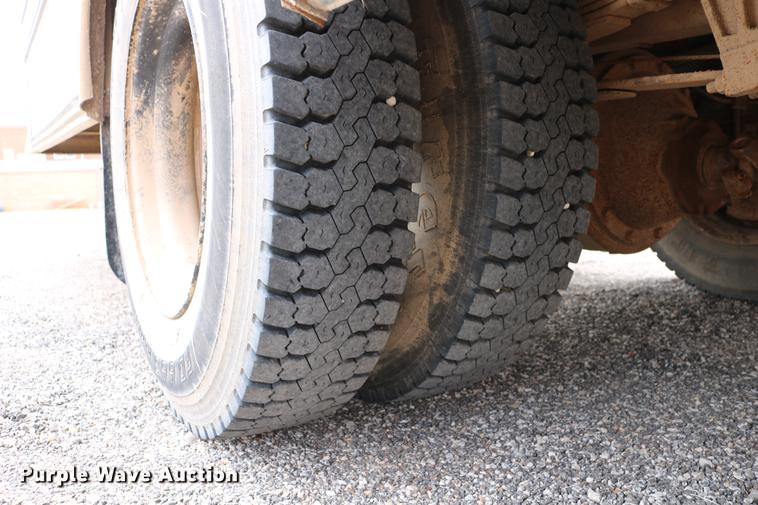 image for item DC7651 2002 Blue Bird school bus