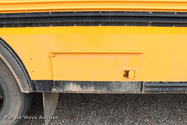 image for item DC7651 2002 Blue Bird school bus