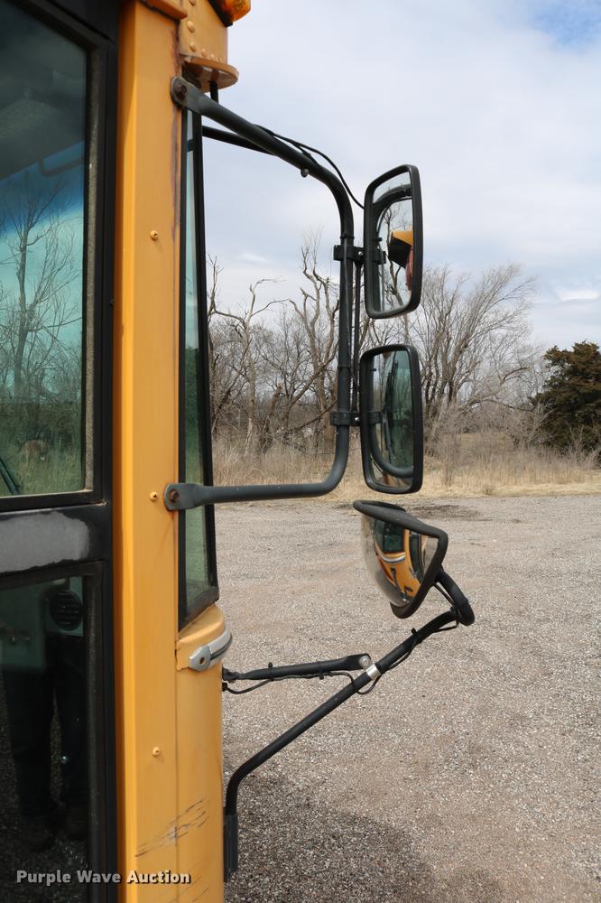 image for item DC7651 2002 Blue Bird school bus