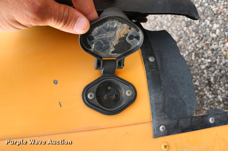 image for item DC7651 2002 Blue Bird school bus