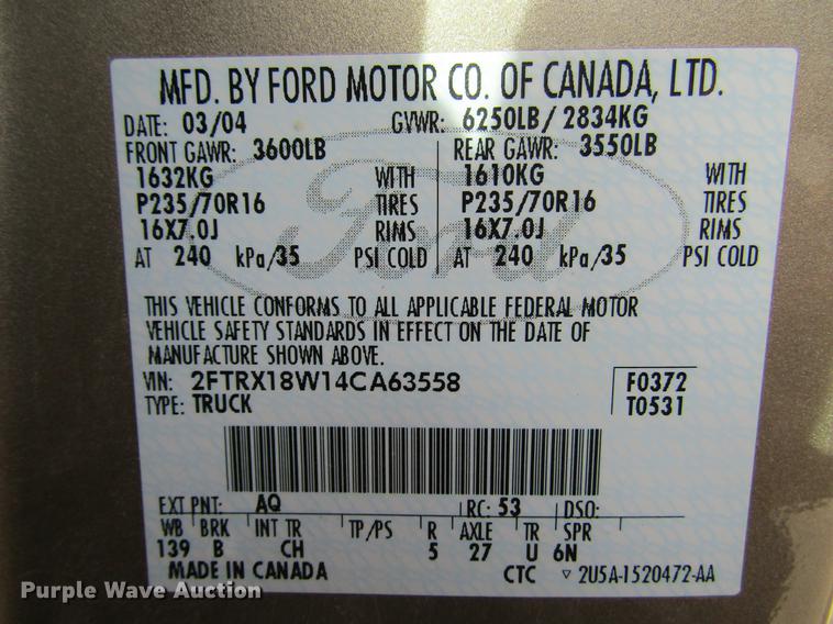 image for item DD7430 2004 Ford F150 XL SuperCab pickup truck