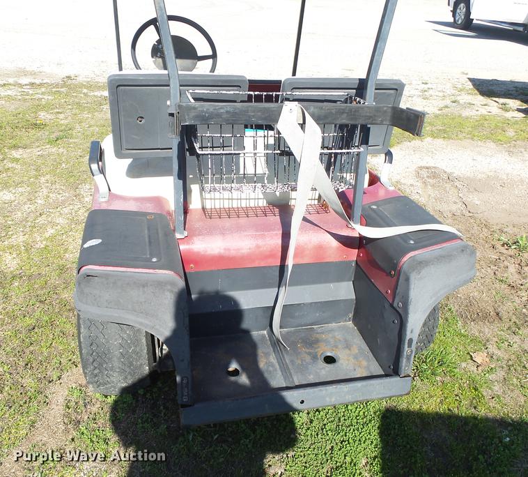 image for item DE3617 1986 Ez-go golf cart