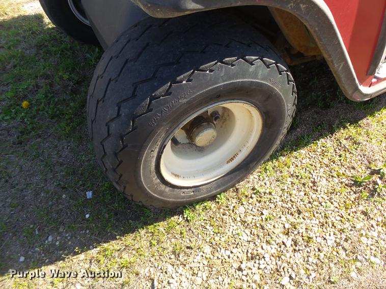 image for item DE3617 1986 Ez-go golf cart