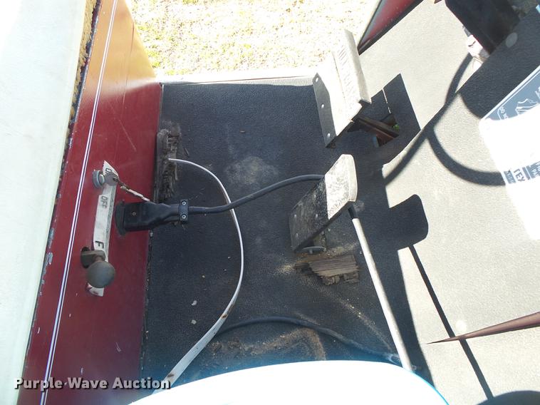 image for item DE3617 1986 Ez-go golf cart