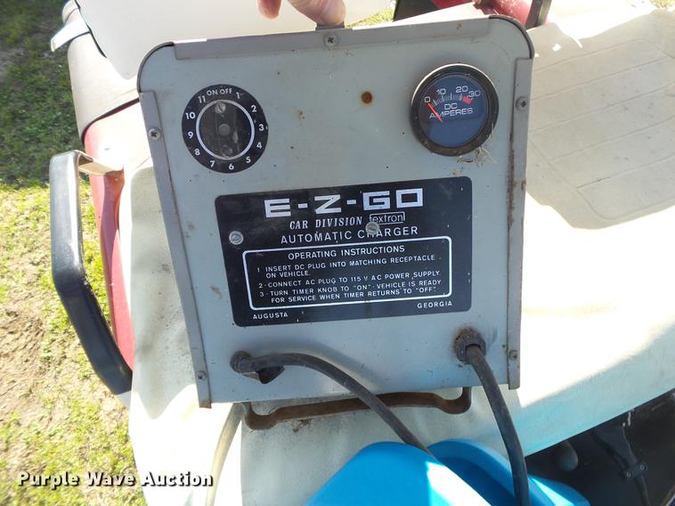image for item DE3617 1986 Ez-go golf cart