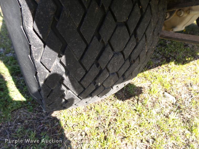 image for item DE3618 Club Car golf cart