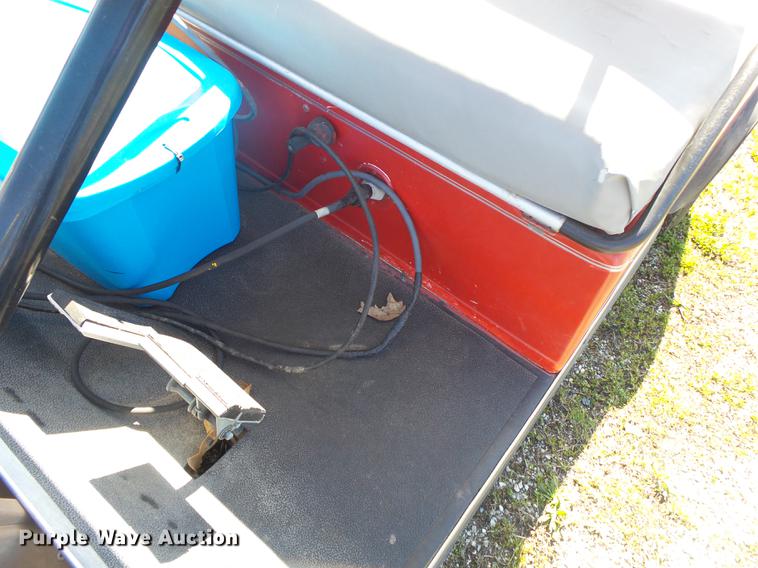 image for item DE3618 Club Car golf cart