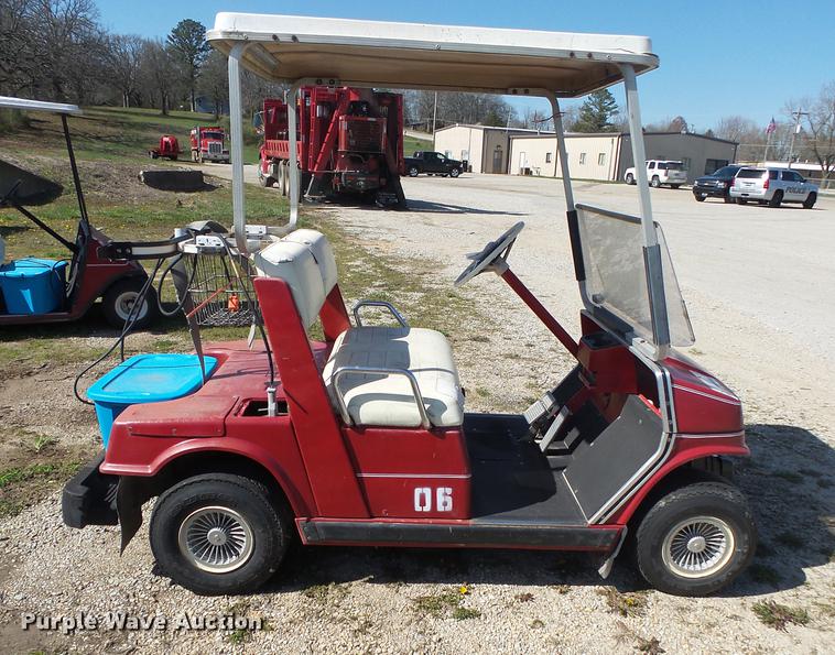 image for item DE3619 Yamaha 805 golf cart